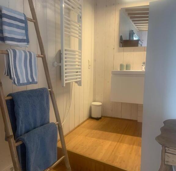 住宿加早餐  Maison D Hôtes La Source Paisible