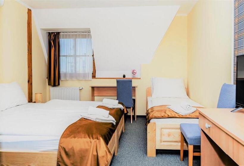 민박 Regia Panzió