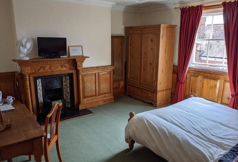 مبيت وإفطار The Londesborough Arms Bar With En Suite Rooms