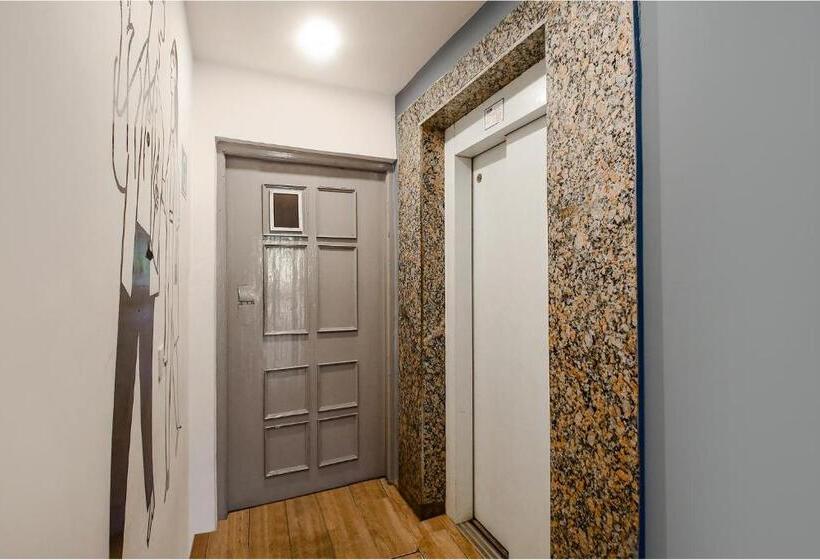 Fabhotel Airport Green Arcade   15km From Kolkata Airport