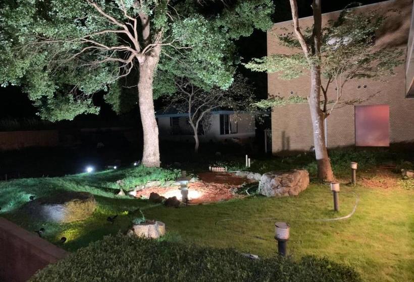 فندق Green Hill Otaki