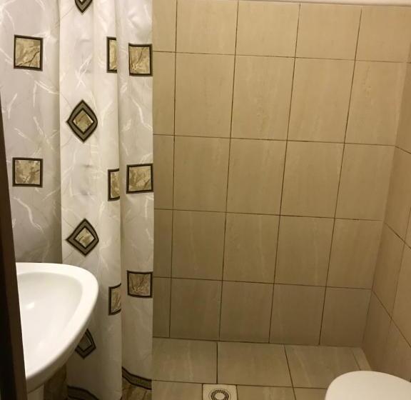 בית מלון כפרי Rava Ruska