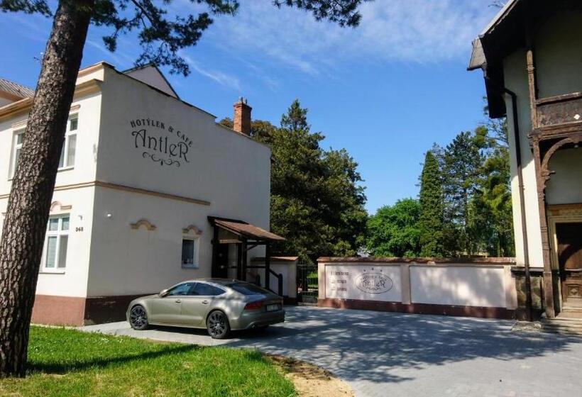 ホテル Antler