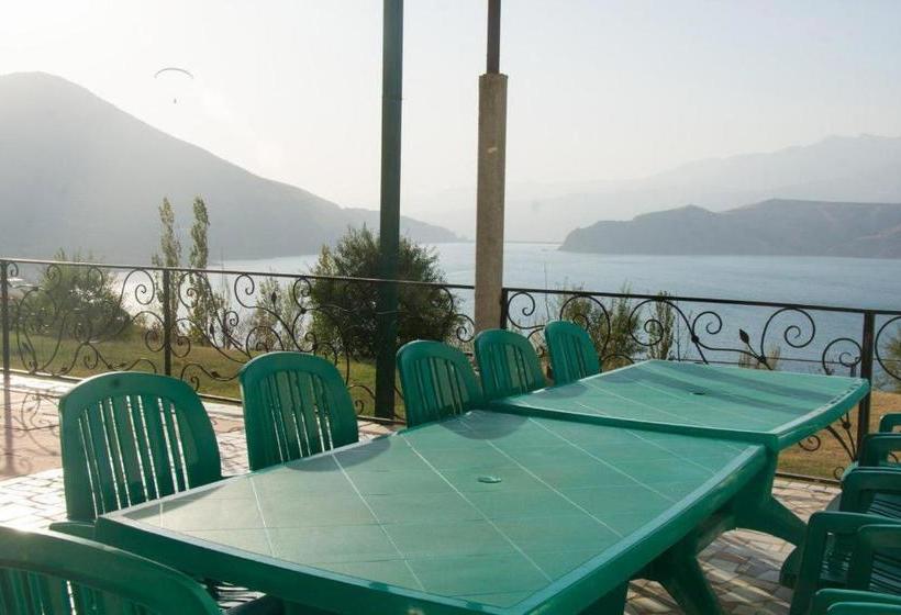 בית מלון כפרי B&b Lake House