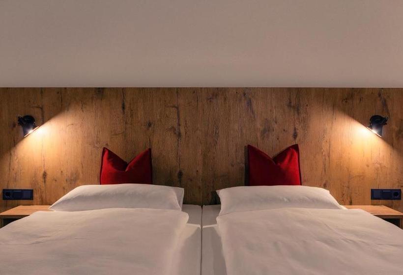 ホテル Brauerei Gaststätte Stierberg