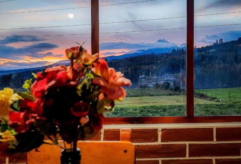 هتل Cuscungo Cotopaxi Hostel & Lodge