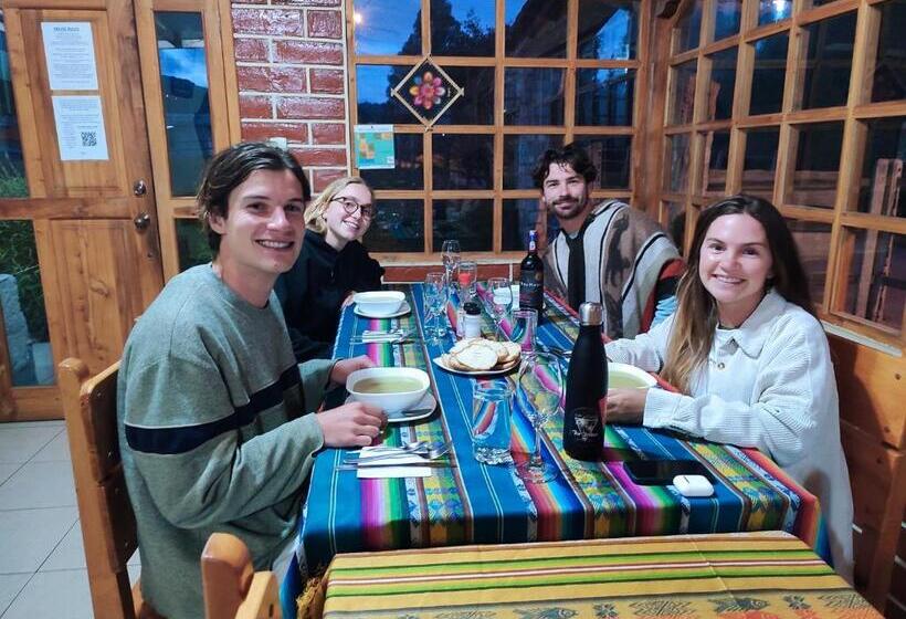 هتل Cuscungo Cotopaxi Hostel & Lodge
