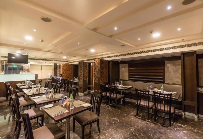 호텔 Cygnett Inn Ramachandra