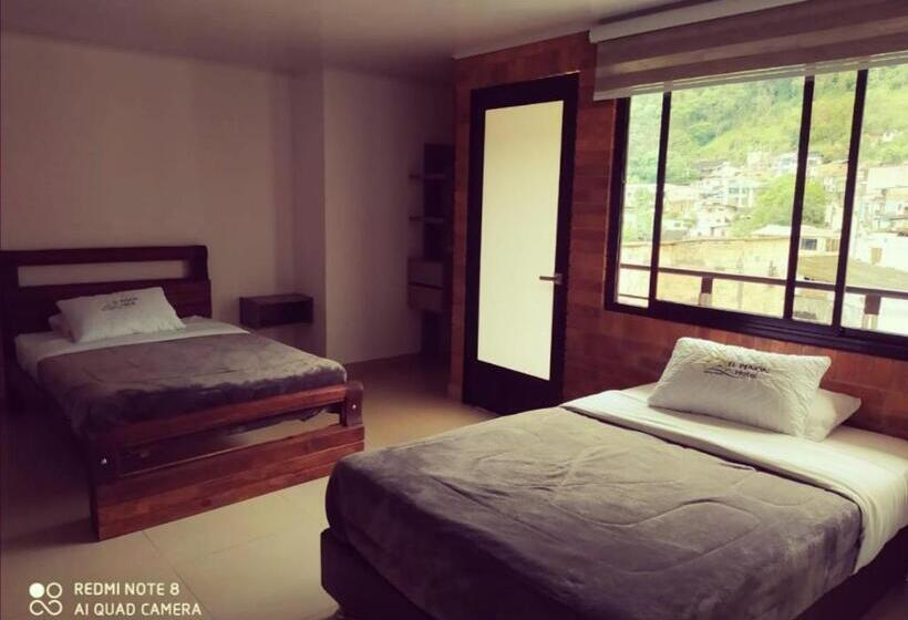 בית מלון כפרי El Peñón