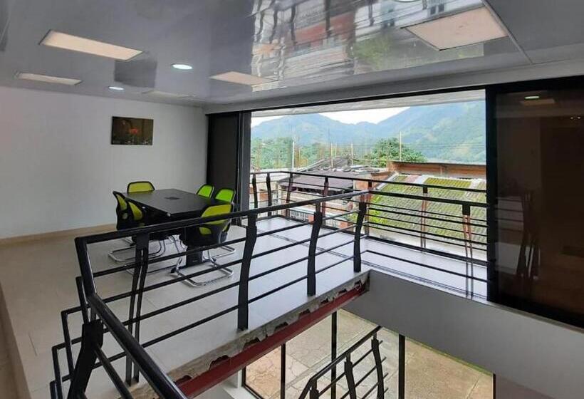 בית מלון כפרי El Peñón