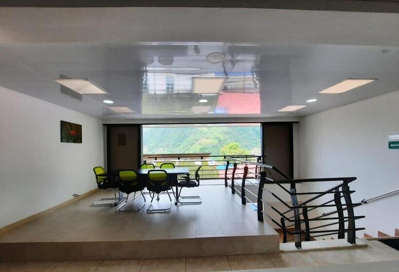 בית מלון כפרי El Peñón