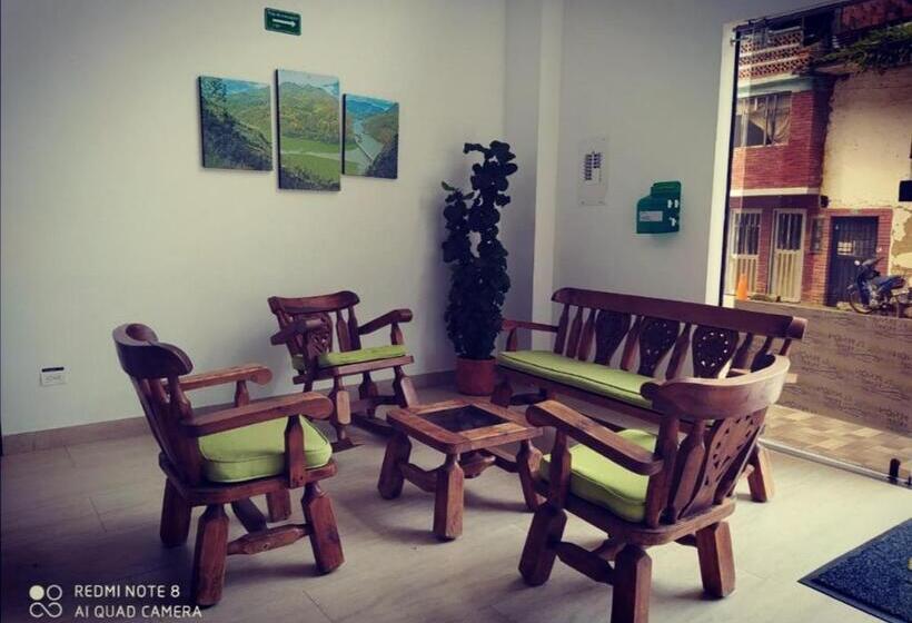 בית מלון כפרי El Peñón