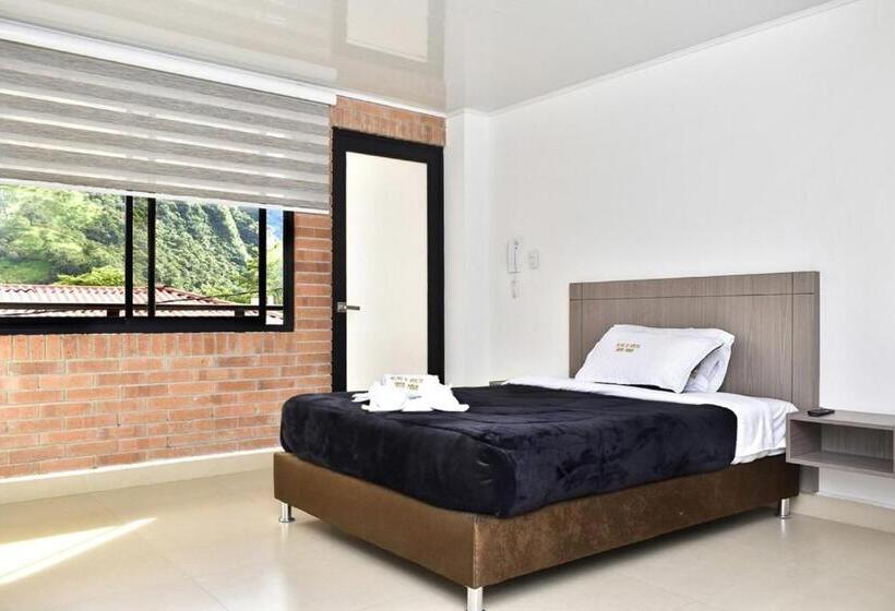 בית מלון כפרי El Peñón