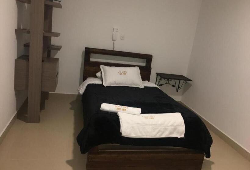 בית מלון כפרי El Peñón