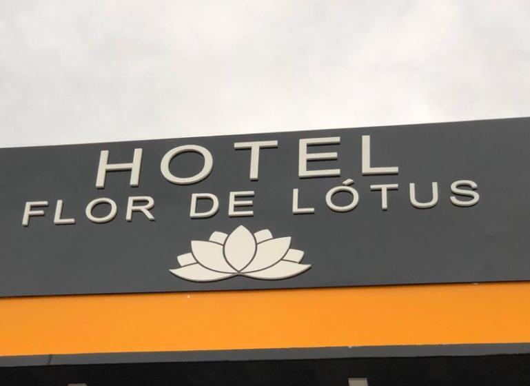 Отель Flor De Lotus