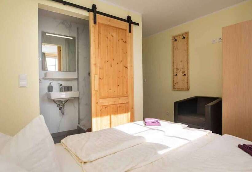 בית מלון כפרי Hochwaldbaude