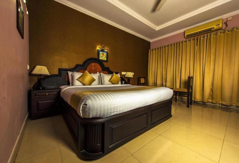 فندق Kallada Regency