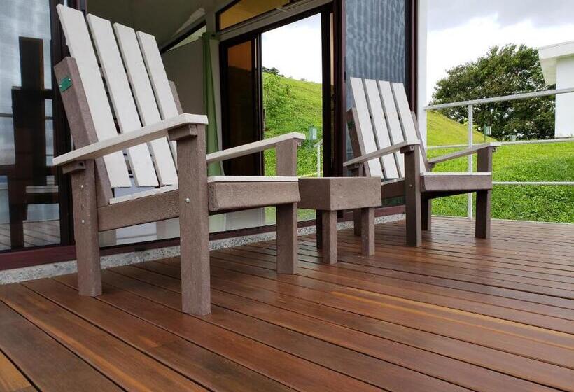 בית מלון כפרי Laguna Arenal