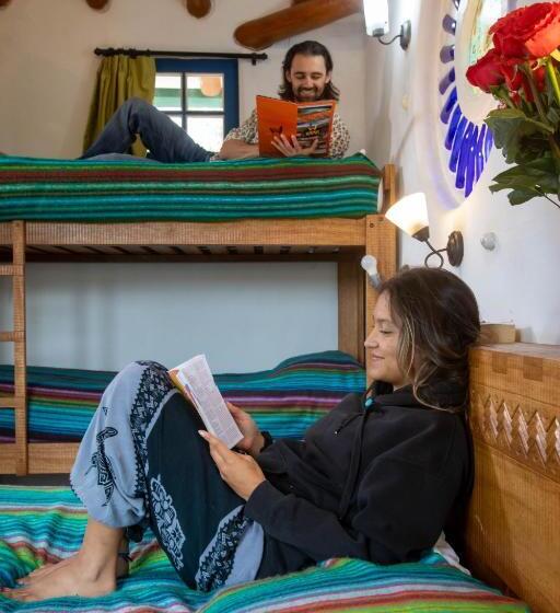 בית מלון כפרי Llullu Llama Mountain Lodge