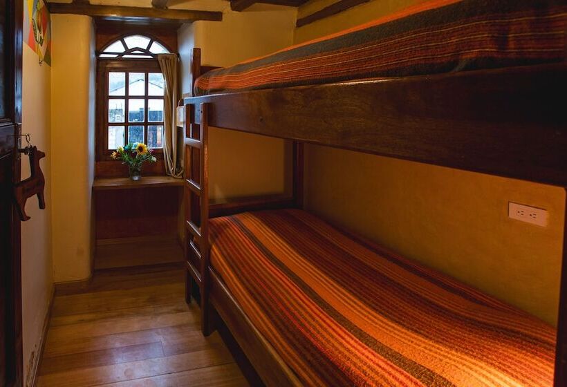 فندق Llullu Llama Mountain Lodge