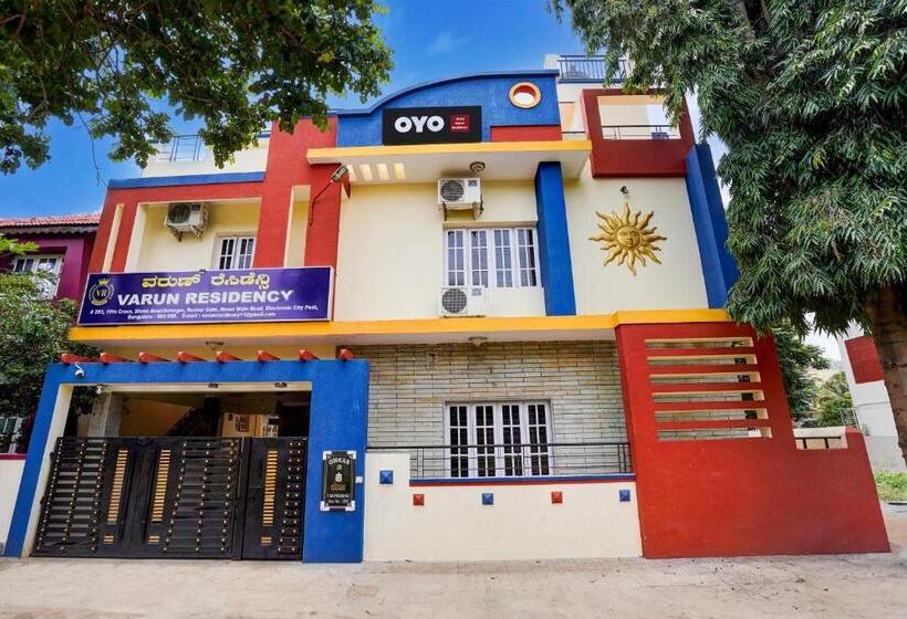فندق O Varun Residency