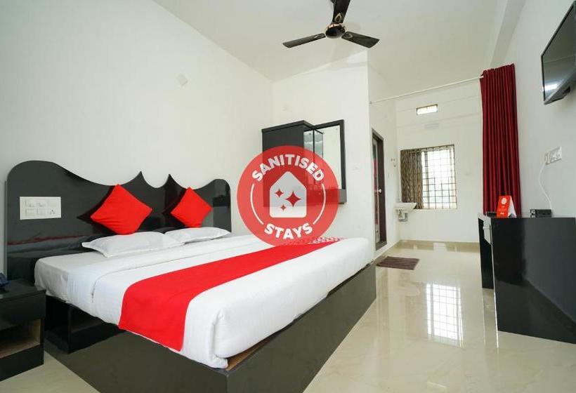 호텔 Oyo 23388 Fathima Residency