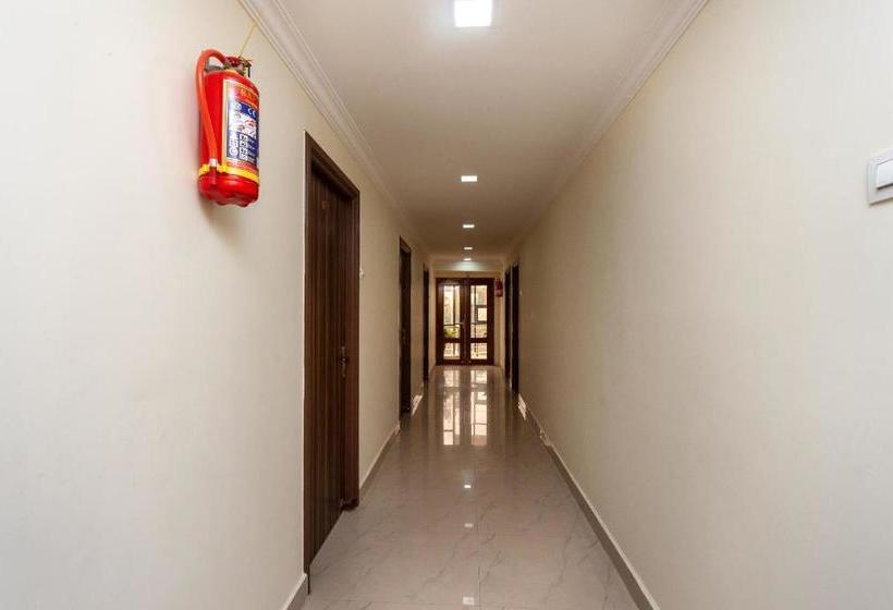 בית מלון כפרי Oyo 27038 Anandha Rooms