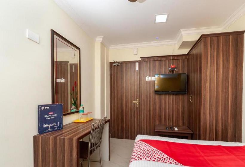 בית מלון כפרי Oyo 27038 Anandha Rooms