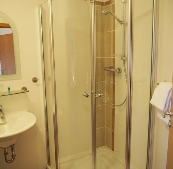 فندق Paga   Parkgaststaette