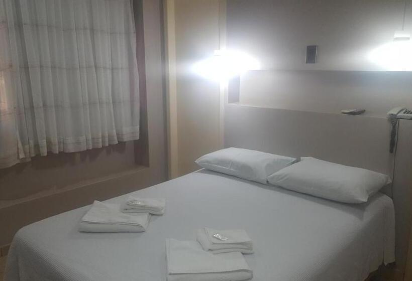 ホテル Peroza Corbelia