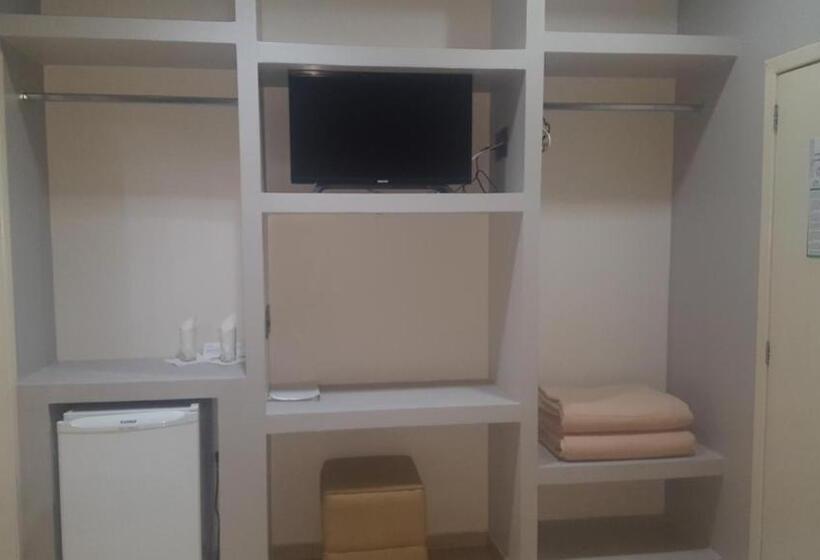 ホテル Peroza Corbelia