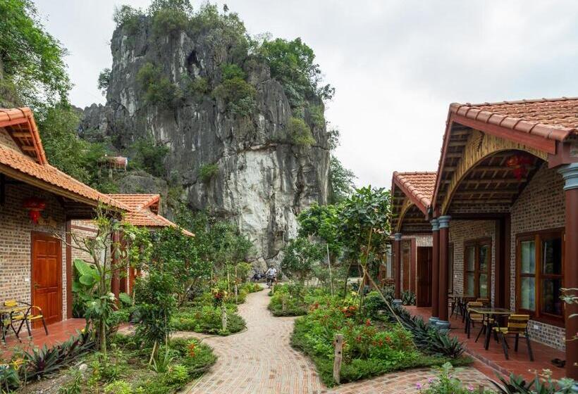 هتل Ruby Homestay