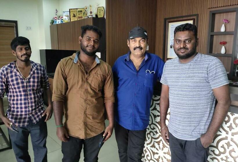 酒店 Sami V Landmarks