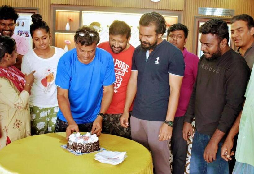 酒店 Sami V Landmarks