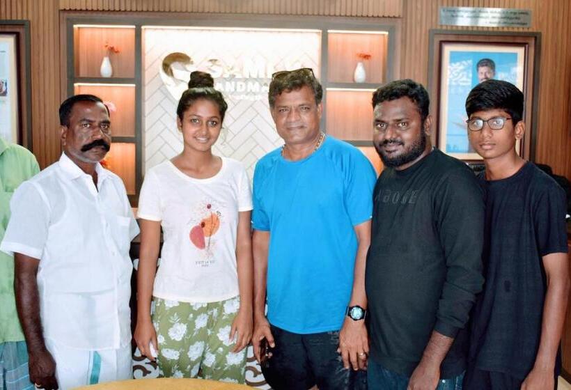 酒店 Sami V Landmarks