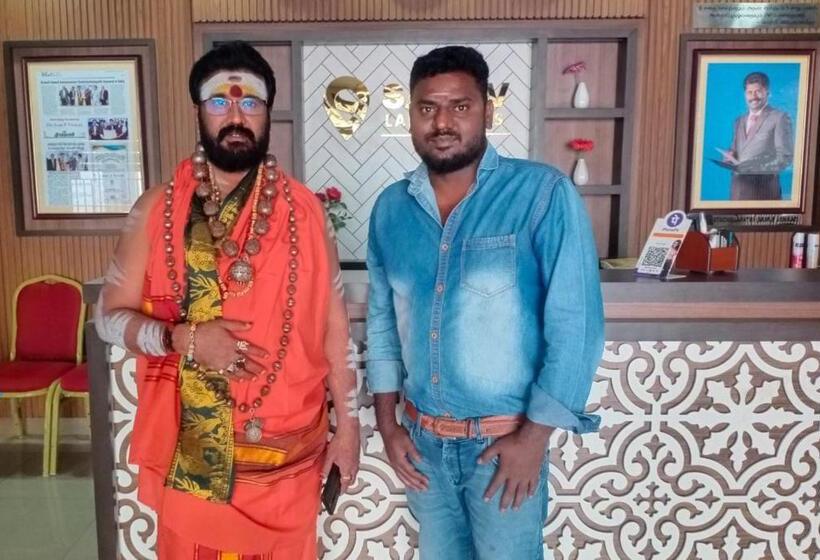 酒店 Sami V Landmarks