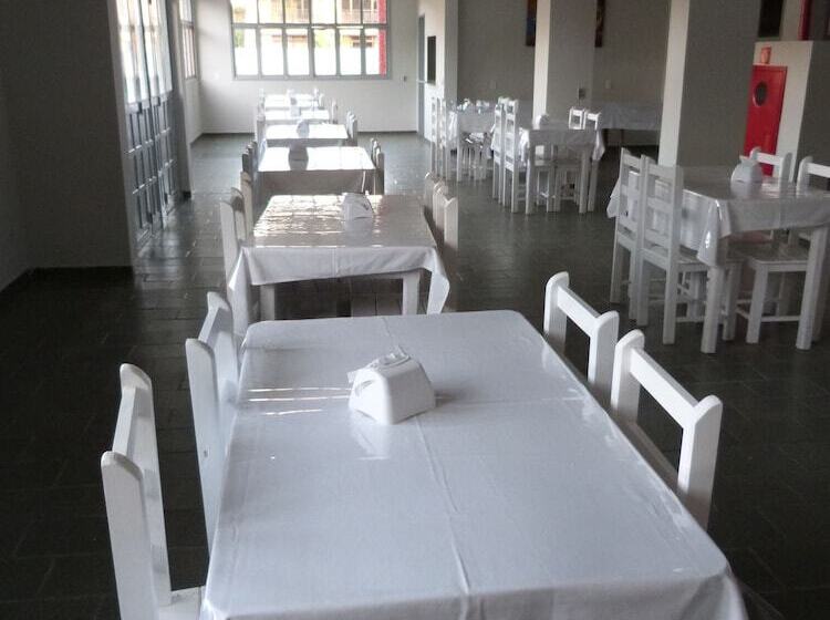 Отель Santa Terezinha