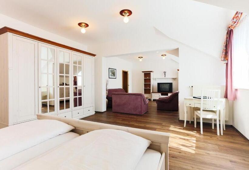 호텔 Sattelbogener Hof