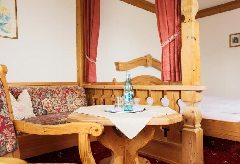 호텔 Sattelbogener Hof