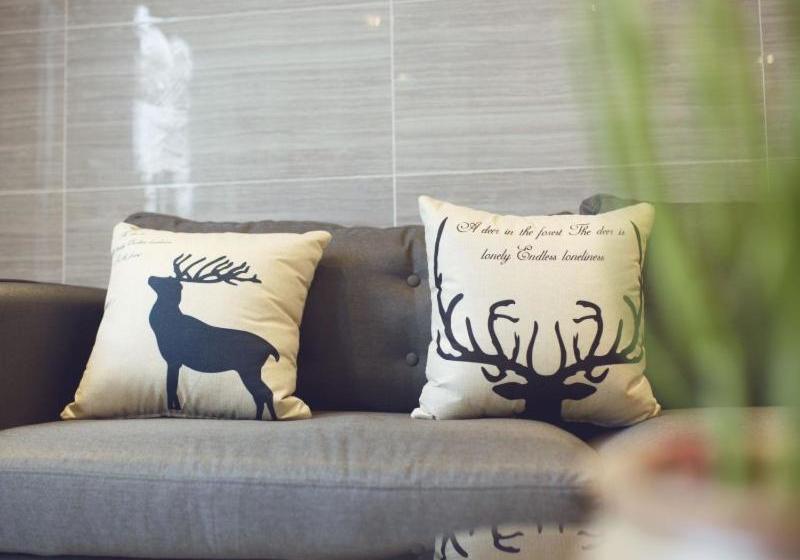 هتل Shell Shanghai Jiadingbei Subway Station Shuping Road