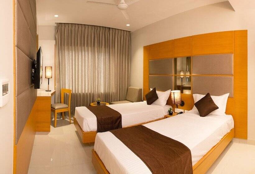 酒店 Sri Aadhish Grand