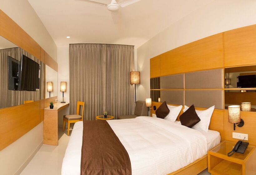 酒店 Sri Aadhish Grand