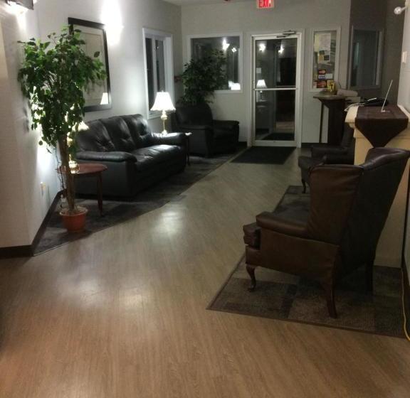 The Southern Port Hotel & Chalets