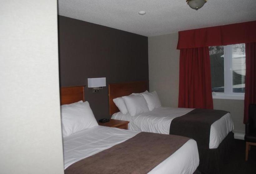 The Southern Port Hotel & Chalets