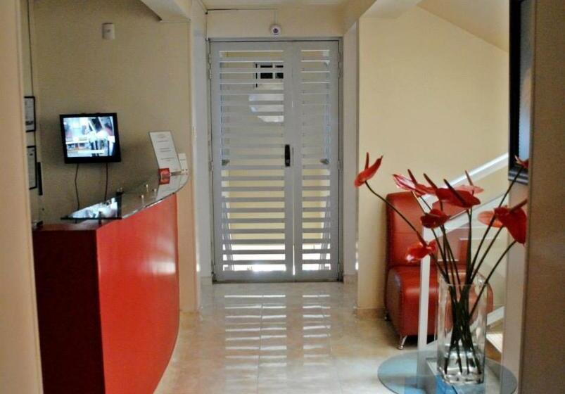 בית מלון כפרי Victoria