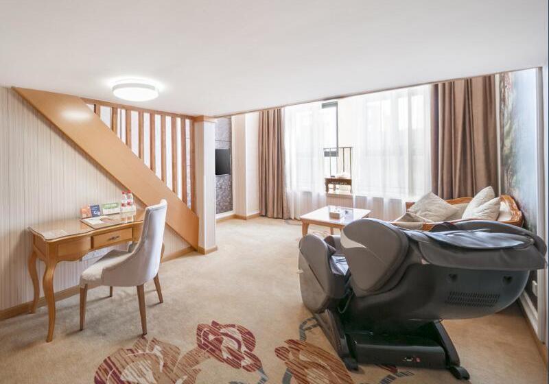 Vienna Hotel Jiangxi Changxiang Lake