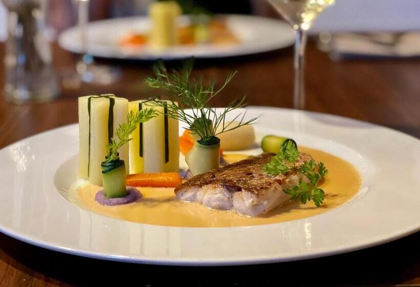 ホテル Zum Bahnhof 1894