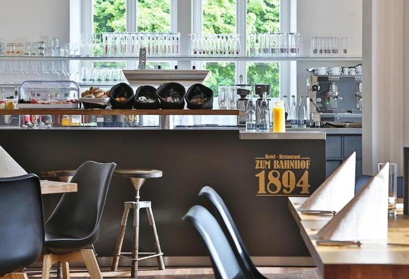 ホテル Zum Bahnhof 1894