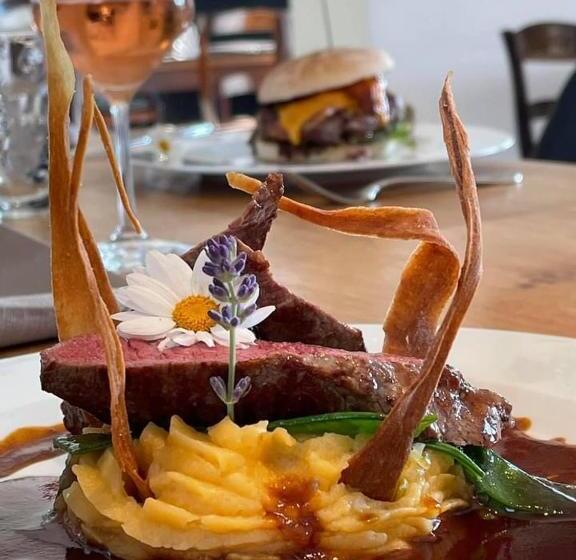 Отель Zum Bahnhof 1894