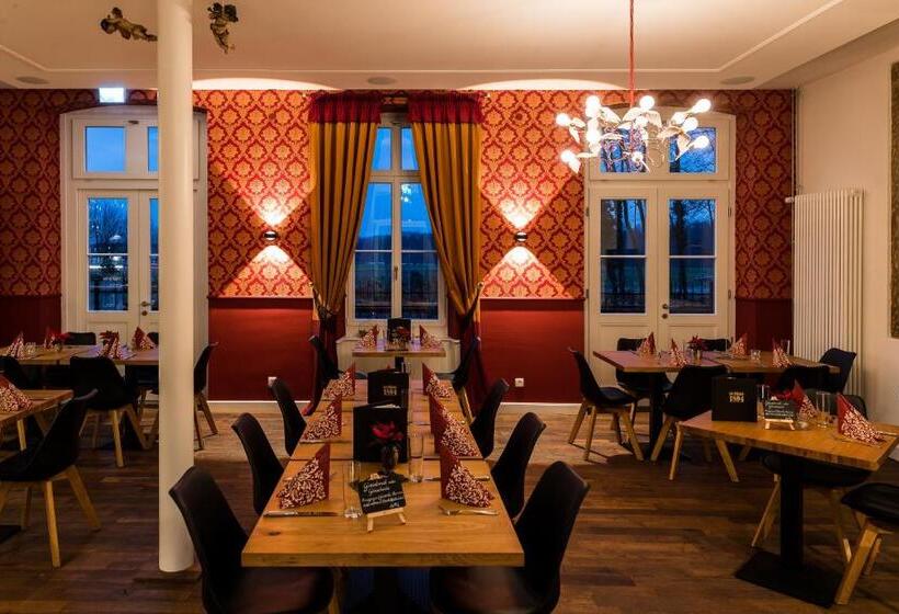 ホテル Zum Bahnhof 1894